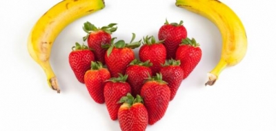 فوائد الموز والفراولة