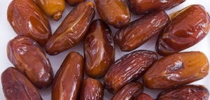 فوائد تمر العنبر