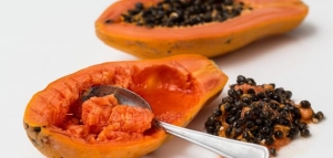 طريقة أكل فاكهة البابايا