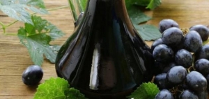 فوائد خل العنب الأحمر