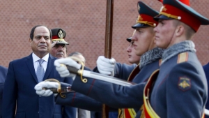 السيسي يحث روسيا على توسيع رحلاتها لمصر