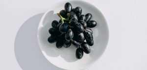 فوائد أكل العنب