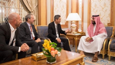 محمد بن سلمان يلتقي رئيس العمليات الدولية بـ"سكس فلاقز"