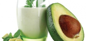 تعريف بثمرة الأفوكادو