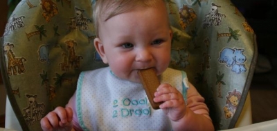 ماذا يأكل الطفل ذو الأربعة أشهر