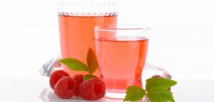 فوائد شراب التوت