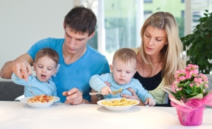 أمومتك لتوأم تصبح سهلة من خلال هذه الأمور