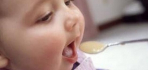 ما هو طعام طفل الأربعة أشهر